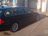 Usata BMW 320 184 CV (135 kW) 2011 Nero Station wagon