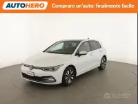 Usata VW Golf VIII Life 116 CV (85 kW) 2023 Bianco Berlina