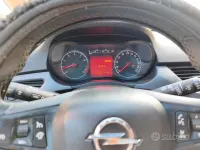 Usata Opel Corsa 90 CV (66 kW) 2015 Utilitaria