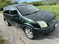 Usata Ford Fusion 80 CV (58 kW) 2005 Verde Utilitaria