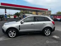 Usata Opel Antara Cosmo 150 CV (110 kW) 2010 Argento SUV
