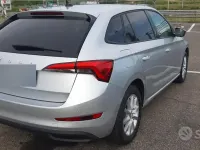 Usata Skoda Scala Ambition 116 CV (85 kW) 2021 Grigio Utilitaria