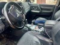 Usata Mitsubishi Pajero 197 CV (144 kW) 2013 Grigio SUV