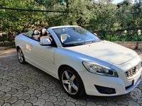 Usata Volvo C70 136 CV (100 kW) 2010 Bianco Cabrio