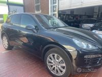 Usata Porsche Cayenne Platinum Edition 250 CV (183 kW) 2014 Nero SUV