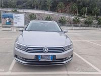 Usata VW Passat 240 CV (176 kW) 2017 Grigio Berlina