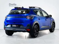 Nuova Dacia Sandero Extreme 122 CV (89 kW) 2026 Blu iron metallizzato SUV