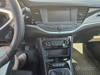 Usata Opel Astra Innovation 110 CV (80 kW) 2019 Verde Berlina