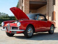 Usata Alfa Romeo Giulia Spider 89 CV (65 kW) 1964 Rosso Cabrio