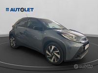 Usata Toyota Aygo X Lounge 72 CV (52 kW) 2025 Verde SUV