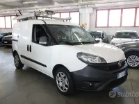 Usata Fiat Doblò Business 120 CV (88 kW) 2021 Bianco Monovolume