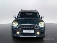 Usata Mini Countryman 190 CV (139 kW) 2019 Verde SUV