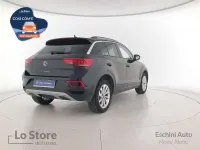 Usata VW T-Roc Life 116 CV (85 kW) 2024 Deep black perlato SUV