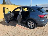 Usata Ford Kuga 120 CV (88 kW) 2021 Blu SUV