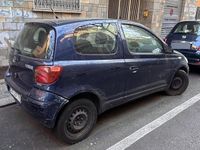 Usata Toyota Yaris 2003 Blu Berlina