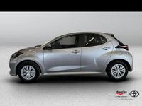 Usata Toyota Yaris Hybrid Active 92 CV (67 kW) 2025 Grigio Berlina