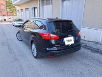 Usata Ford Focus Style 120 CV (88 kW) 2011 Nero Station wagon