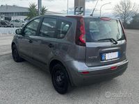 Usata Nissan Note 90 CV (66 kW) 2011 Grigio Utilitaria