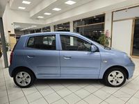 Usata Kia Picanto 61 CV (44 kW) 2006 Blu Utilitaria