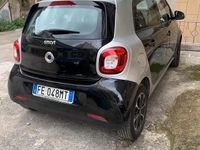 Usata Smart ForFour 71 CV (52 kW) 2016 Nero Utilitaria