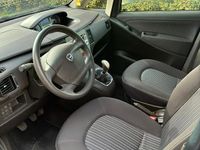 Usata Lancia Musa 95 CV (69 kW) 2008 Marrone Monovolume