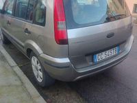 Usata Ford Fusion 68 CV (50 kW) 2003 Argento Monovolume