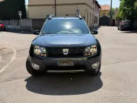 Usata Dacia Duster Black Shadow 114 CV (83 kW) 2017 Grigio SUV