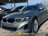 Usata BMW 330e 292 CV (214 kW) 2022 Grigio Station wagon