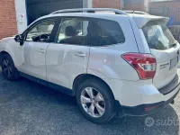 Usata Subaru Forester Comfort 147 CV (108 kW) 2014 Bianco SUV