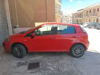 Usata Fiat Punto Evo 75 CV (55 kW) 2012 Rosso Utilitaria