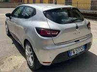 Usata Renault Clio IV Life 90 CV (66 kW) 2019 Argento Berlina
