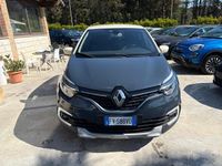 Usata Renault Captur 90 CV (66 kW) 2019 Blu SUV