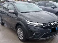 Begagnad Dacia Sandero Essentiel 101 HK (74 kW) 2023 Sedan