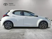 Usata Toyota Yaris Hybrid Trend 116 CV (85 kW) 2022 Bianco Berlina