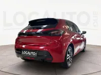 Begagnad Peugeot 208 Allure 75 HK (55 kW) 2022 Röd Halvkombi