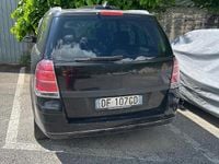 Usata Opel Zafira 120 CV (88 kW) 2007 Nero Monovolume