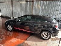 Usata Opel Astra GTC Enjoy 90 CV (66 kW) 2007 Nero Berlina