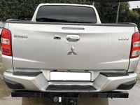 Usata Mitsubishi L200 170 CV (125 kW) 2017 Argento Pick-up