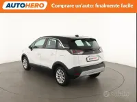 Usata Opel Crossland 110 CV (80 kW) 2021 Bianco SUV