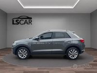 Usata VW T-Roc Advance 115 CV (84 kW) 2020 Grigio SUV