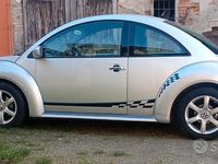Usata VW New Beetle 101 CV (74 kW) 2003 Grigio Utilitaria