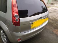 Second-hand Ford Fiesta 2007 Gri Hatchback