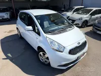 Usata Kia Venga Active 90 CV (66 kW) 2015 Bianco Utilitaria