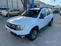 Usata Dacia Duster 109 CV (80 kW) 2015 Bianco SUV