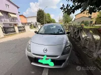 Usata Renault Clio 64 CV (47 kW) 2011 Grigio Utilitaria