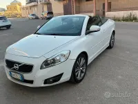 Usata Volvo C70 136 CV (100 kW) 2011 Cabrio