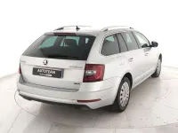 Usata Skoda Octavia G-TEC Executive 131 CV (96 kW) 2019 Argento Station wagon