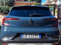 Usata Renault Captur Techno 101 CV (74 kW) 2023 Blu/azzurro SUV