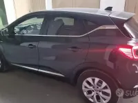 Usata Renault Captur Intens 100 CV (73 kW) 2021 SUV