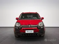 Usata Fiat Panda Cross Cross 70 CV (51 kW) 2025 Rosso Utilitaria